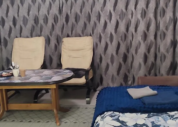 Blue House 2 アパート ワルシャワ